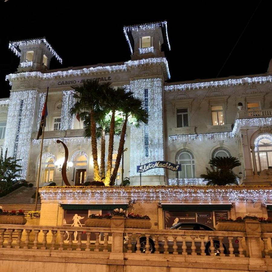 Petit Avec Classe Sanremo Exteriör bild