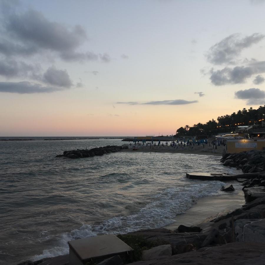 Petit Avec Classe Sanremo Exteriör bild